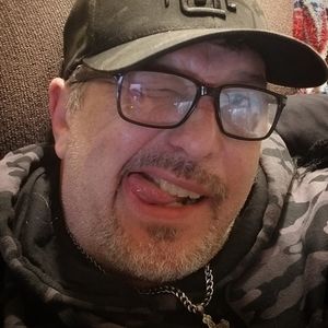 Custom printed T-Shirts, Hoodies, Ballcaps, Sportswear and promotional products